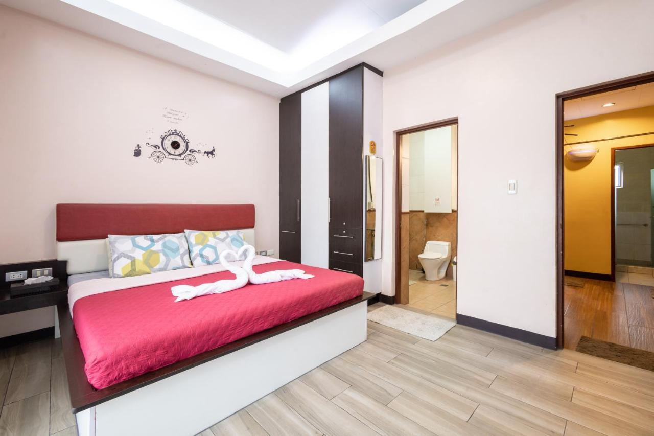 Casa Heradurra Uno/Dos Manila Eksteriør billede