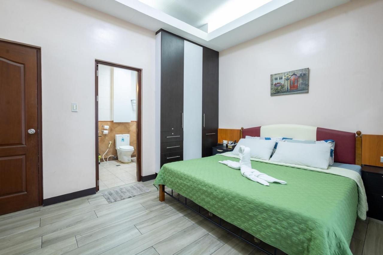 Casa Heradurra Uno/Dos Manila Eksteriør billede